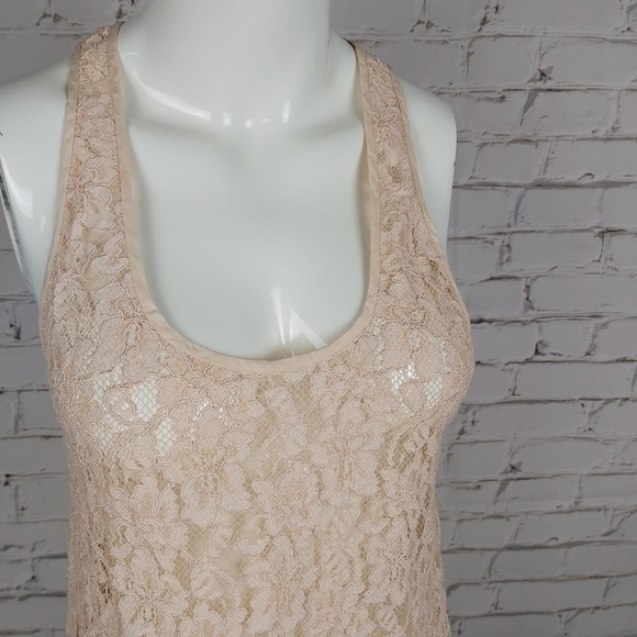 WILFRED Madeline Lace racerback Tank Top - Picture 2 of 8